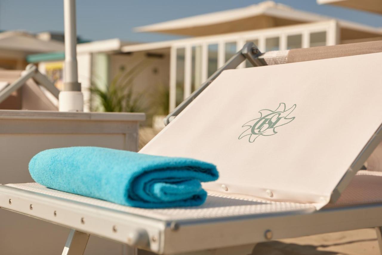 Hotel Saraceno Resort With Private Beach Milano Marittima Ngoại thất bức ảnh