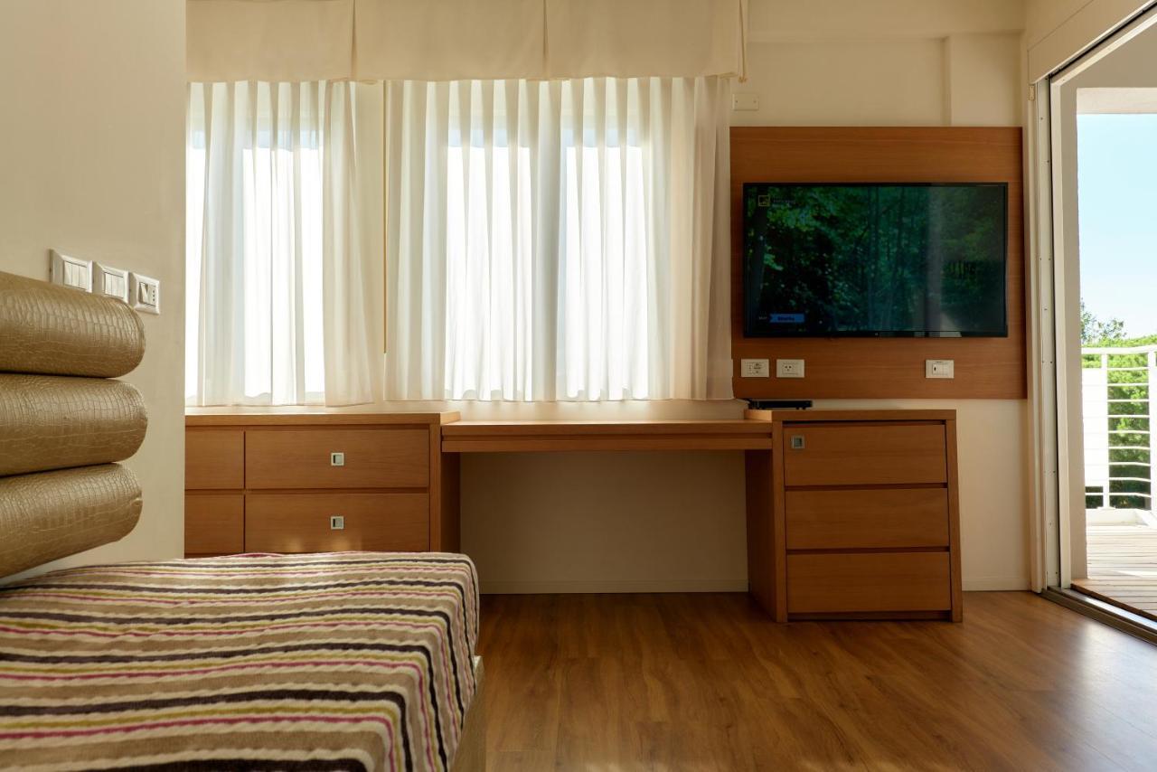 Hotel Saraceno Resort With Private Beach Milano Marittima Ngoại thất bức ảnh