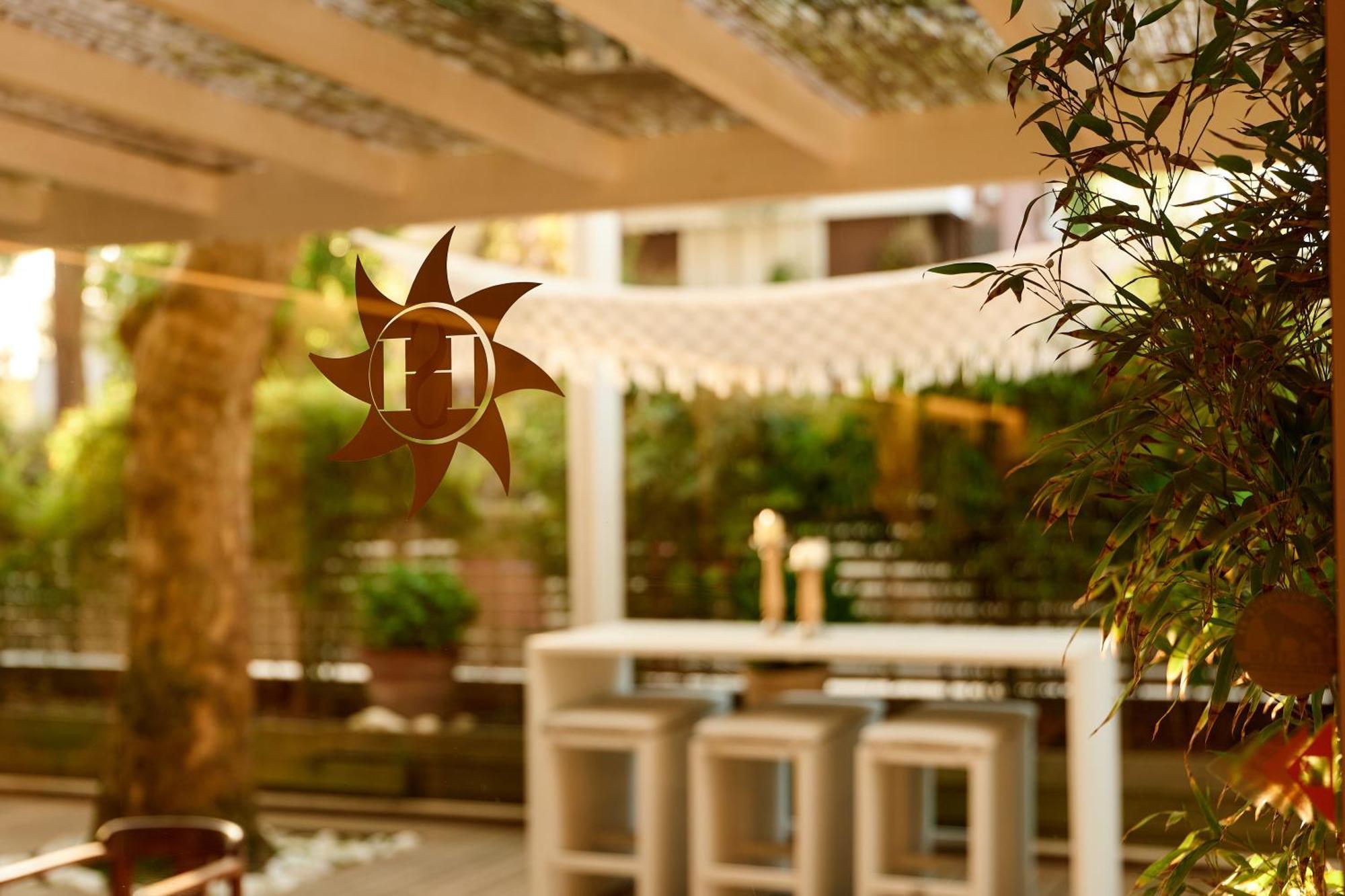 Hotel Saraceno Resort With Private Beach Milano Marittima Ngoại thất bức ảnh