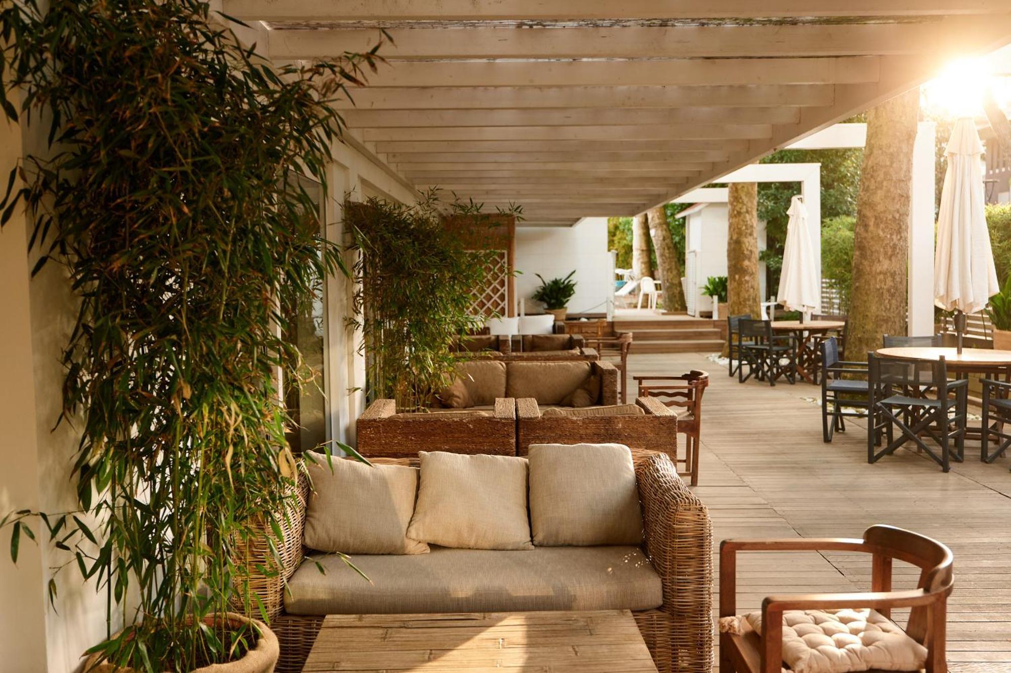 Hotel Saraceno Resort With Private Beach Milano Marittima Ngoại thất bức ảnh