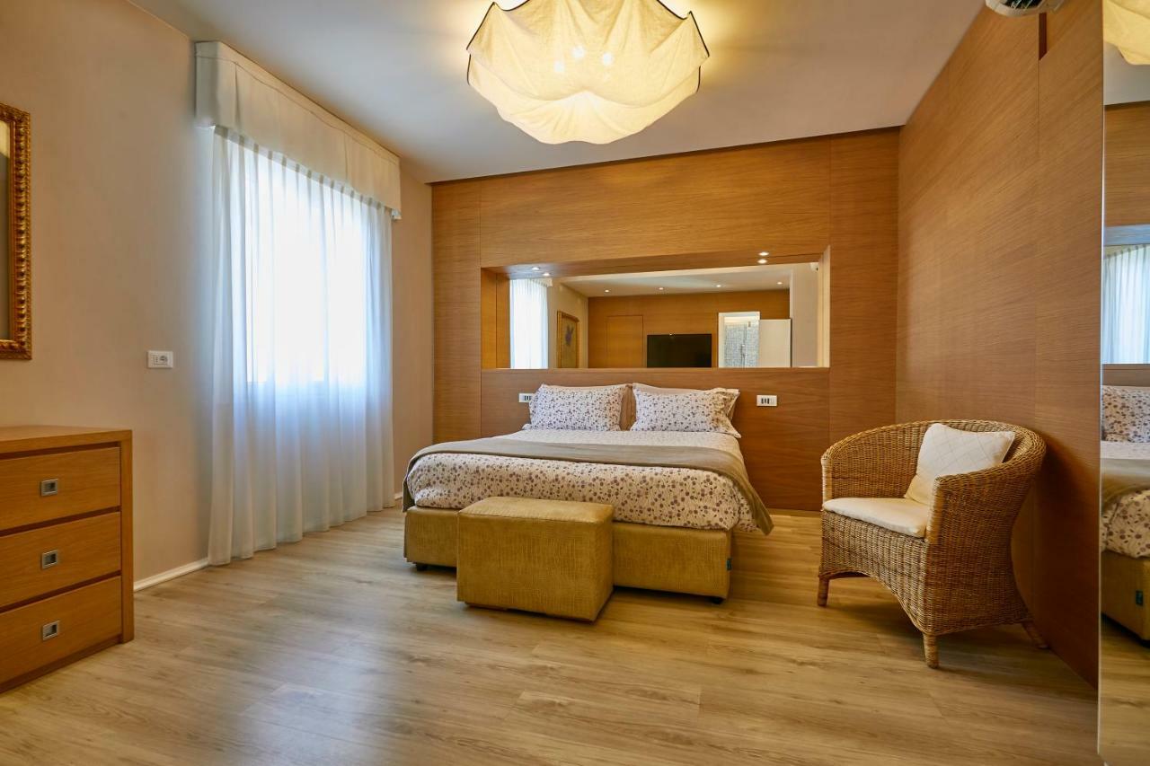 Hotel Saraceno Resort With Private Beach Milano Marittima Ngoại thất bức ảnh